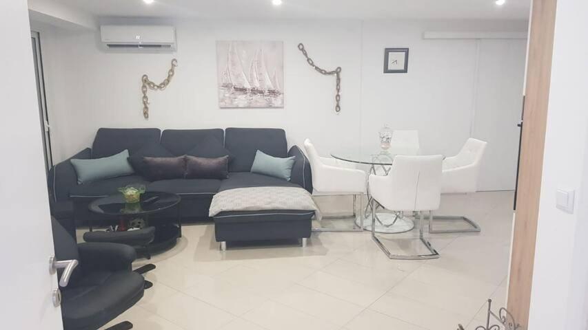 Apartman Stella Рованьска Экстерьер фото